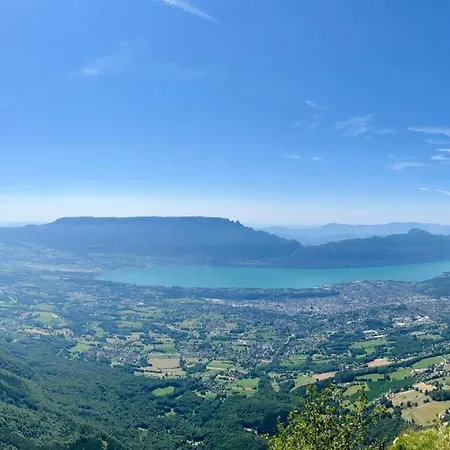Le Refuge De Lola & Bruno Les Déserts